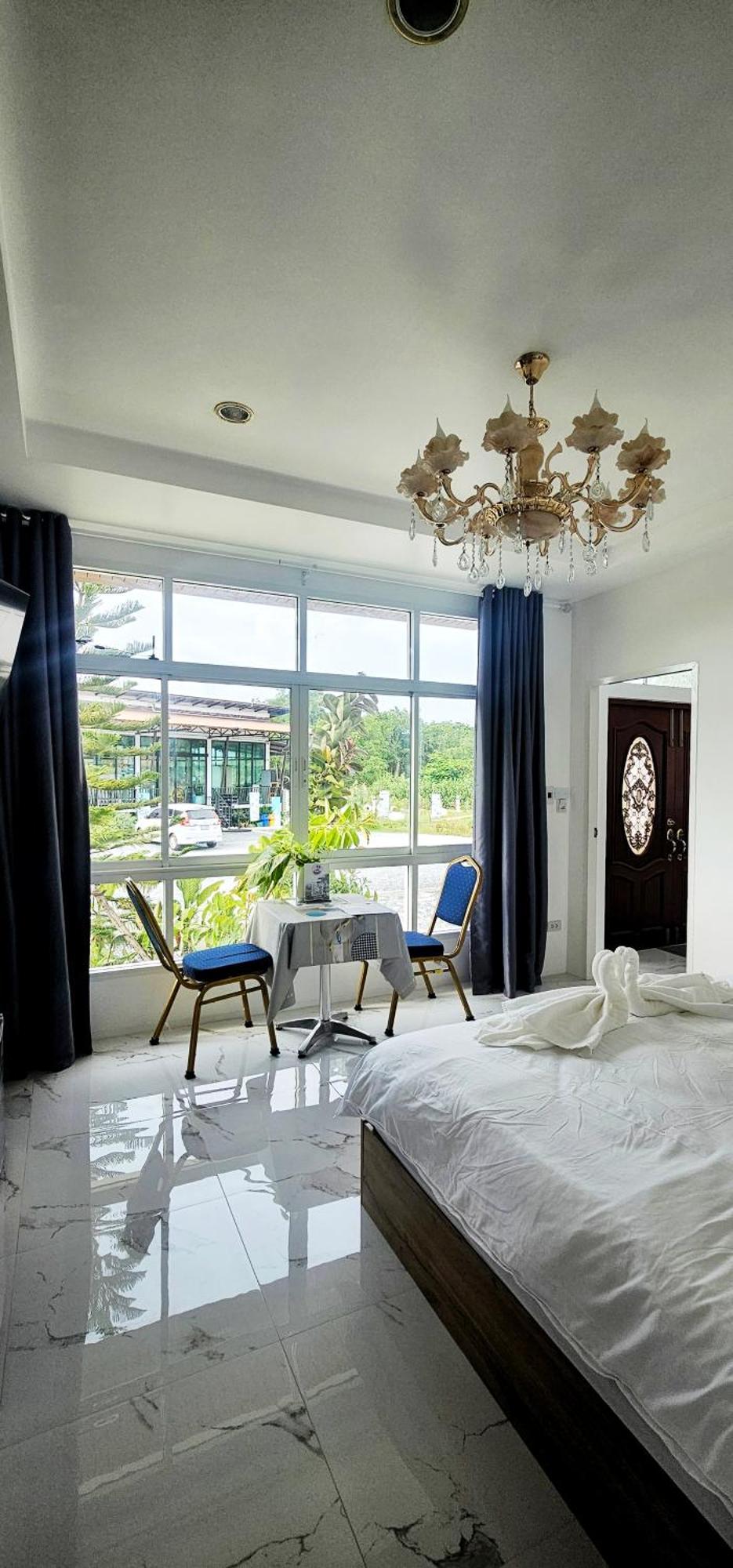 Tiny Island โฮมสเตย์