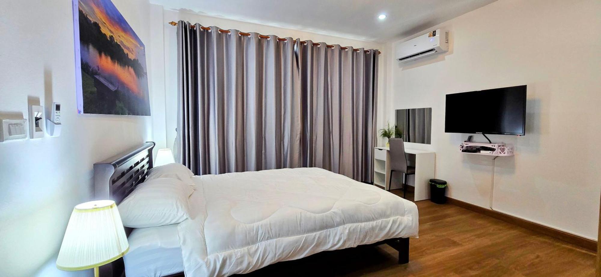 Tiny Island Homestay Bangkok